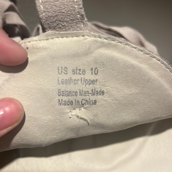 Beige Western Boots - Picture 4 of 5